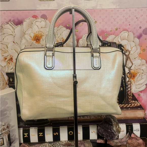 Henri Bendel West 57th Barrel Satchel Iridescent White - Picture 11 of 12
